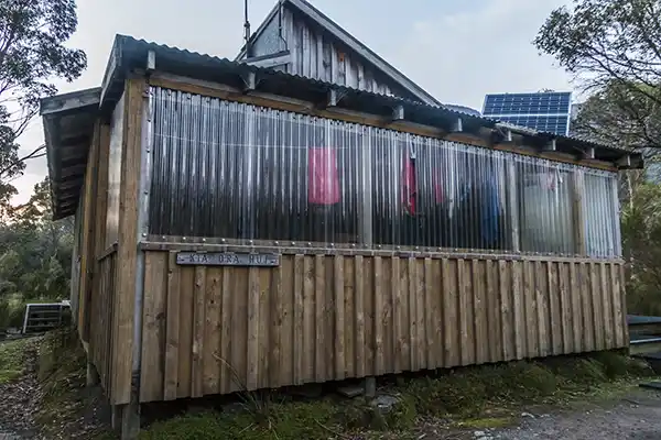 Kia Ora walking hut