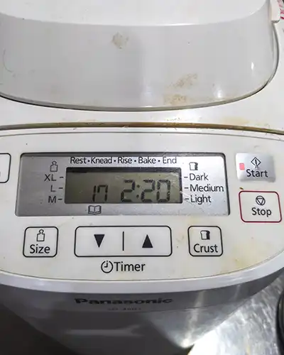 GFront panel of the panasonic bread making machine with menu 17 selected.